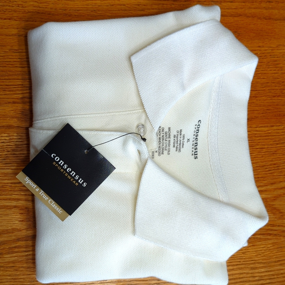 Men's Consensus Classic White XL Shirt